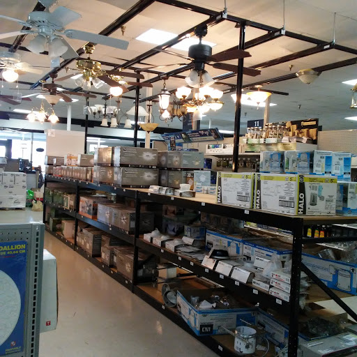 Hardware Store «Sutherland Hardware & Mercantile», reviews and photos, 3620 Brownsboro Rd, Louisville, KY 40207, USA