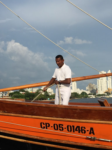 María del Puerto Cartagena - Renta de barcos - Boat Rental