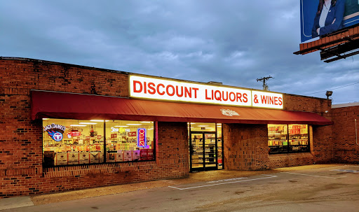 Liquor Store «West End Discount Liquors & Wines», reviews and photos, 2818 West End Ave, Nashville, TN 37203, USA