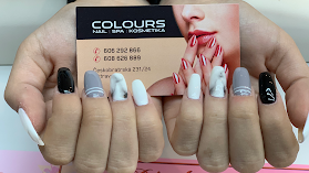 Colours Nails Spa Kosmetika