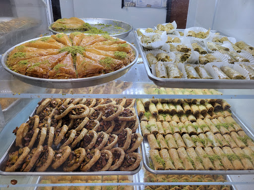 Ice Cream Shop «Bigdash Ice Cream & Pastries», reviews and photos, 717 Lingco Dr #210, Richardson, TX 75081, USA