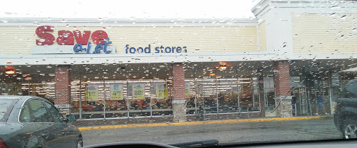 Grocery Store «Save-A-Lot», reviews and photos, 10 East Ave, Lewiston, ME 04240, USA