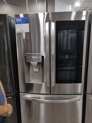 Shops to buy fridges in Seattle