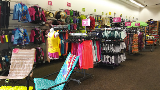 Discount Store «Fallas Discount Stores», reviews and photos, 8354 Pines Blvd, Pembroke Pines, FL 33024, USA