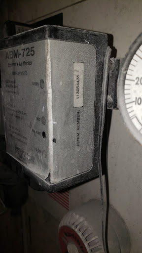 Auto Body Shop «Service King Collision Repair of North Dallas», reviews and photos, 10720 N Central Expy, Dallas, TX 75231, USA