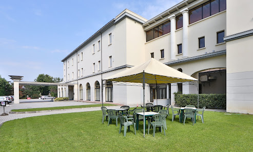 Hotel San Marco & Formula Club Via Emilia Ovest, 42, 43015 Ponte Taro PR, Italia