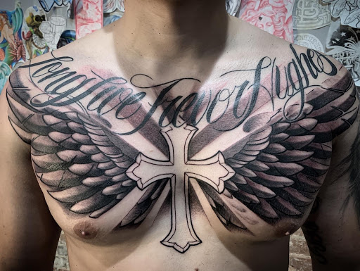 Tattoo Shop «BROKEN NEEDLE TATTOO», reviews and photos, 102 Harrison Ave, Harrison, OH 45030, USA