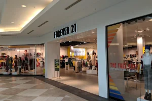 Forever 21 image