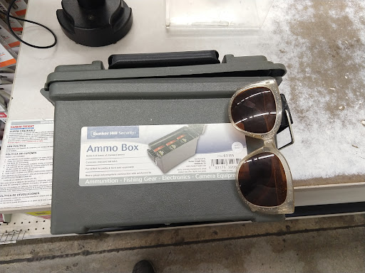 Hardware Store «Harbor Freight Tools», reviews and photos, 6020 Lankershim Blvd, North Hollywood, CA 91606, USA