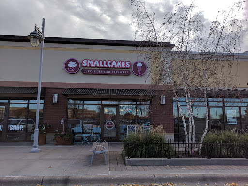 Dessert Shop «Smallcakes Cupcakery and Creamery», reviews and photos, 15624 Pilot Knob Rd, Apple Valley, MN 55124, USA
