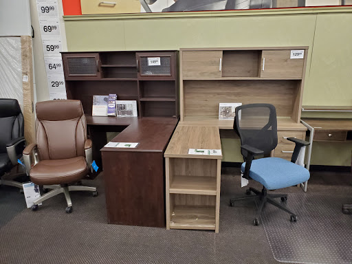 Office Supply Store «Staples», reviews and photos, 2840 E Germann Rd, Chandler, AZ 85286, USA