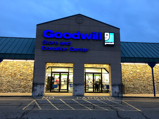 Goodwill Store, Outlet Center & Donation Center, 2353 E Lincoln Hwy, Lancaster, PA 17602, Thrift Store