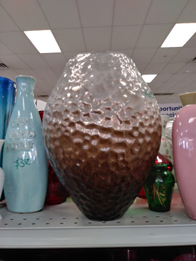 Thrift Store «Goodwill Store & Donation X-press», reviews and photos