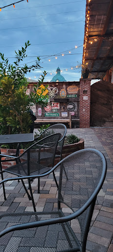 Bar «Cafe Da Vinci», reviews and photos, 112 W Georgia Ave, DeLand, FL 32720, USA