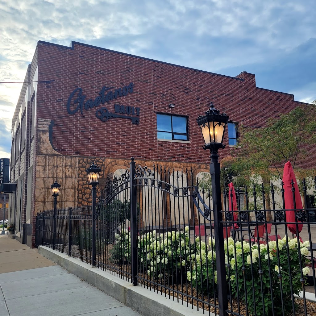 Gaetanos Vault Streator, IL 61364 Menu, Reviews, Hours & Contact