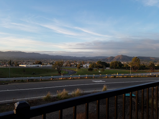 Car Dealer «Simi Valley Ford», reviews and photos, 2440 First St, Simi Valley, CA 93065, USA