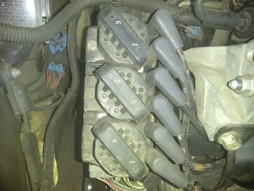 Auto Repair Shop «Mad Hatter Auto Repairs and Mufflers», reviews and photos, 4916 W Linebaugh Ave #101, Tampa, FL 33624, USA