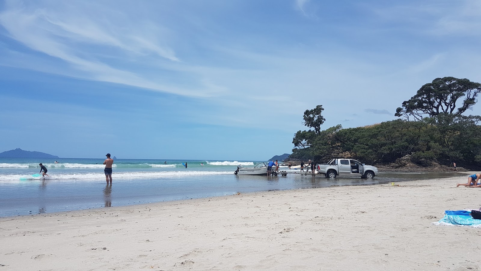 Waipu Beach'in fotoğrafı ve yerleşim