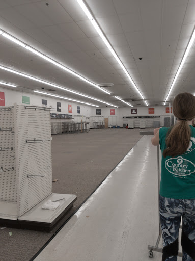 Home Goods Store «Shopko Dubuque», reviews and photos, 255 John F Kennedy Rd, Dubuque, IA 52002, USA