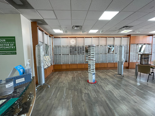 Eye Care Center «Pearle Vision», reviews and photos, 1001 75th St #139, Woodridge, IL 60517, USA