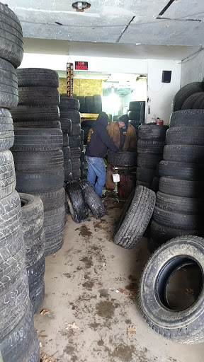 Auto Body Shop «Ramos and Sons Auto Body», reviews and photos, 2462 S Getty St, Muskegon, MI 49444, USA