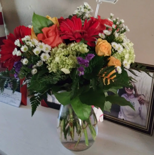 Florist «Hillside Florist & Gifts», reviews and photos, 888 Main St, Woburn, MA 01801, USA