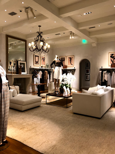 Clothing Store «Ralph Lauren», reviews and photos, 444 N Rodeo Dr, Beverly Hills, CA 90210, USA