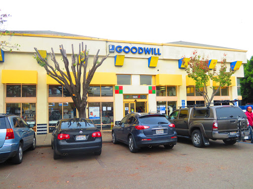 Non-Profit Organization «Goodwill», reviews and photos