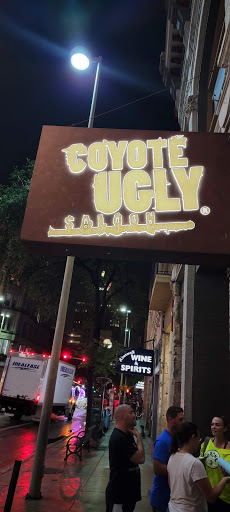 Liquor Store «Riverwalk Wines & Spirits», reviews and photos, 405 E Commerce St, San Antonio, TX 78205, USA