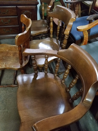 Used Furniture Store «C&D Second Chance», reviews and photos, 201 N Poplar Ave, Sanford, FL 32771, USA