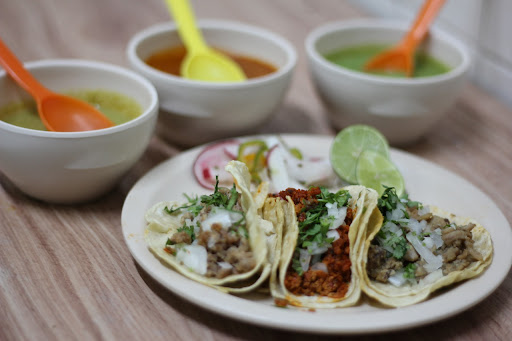 Tacos de Abasolo Acueducto