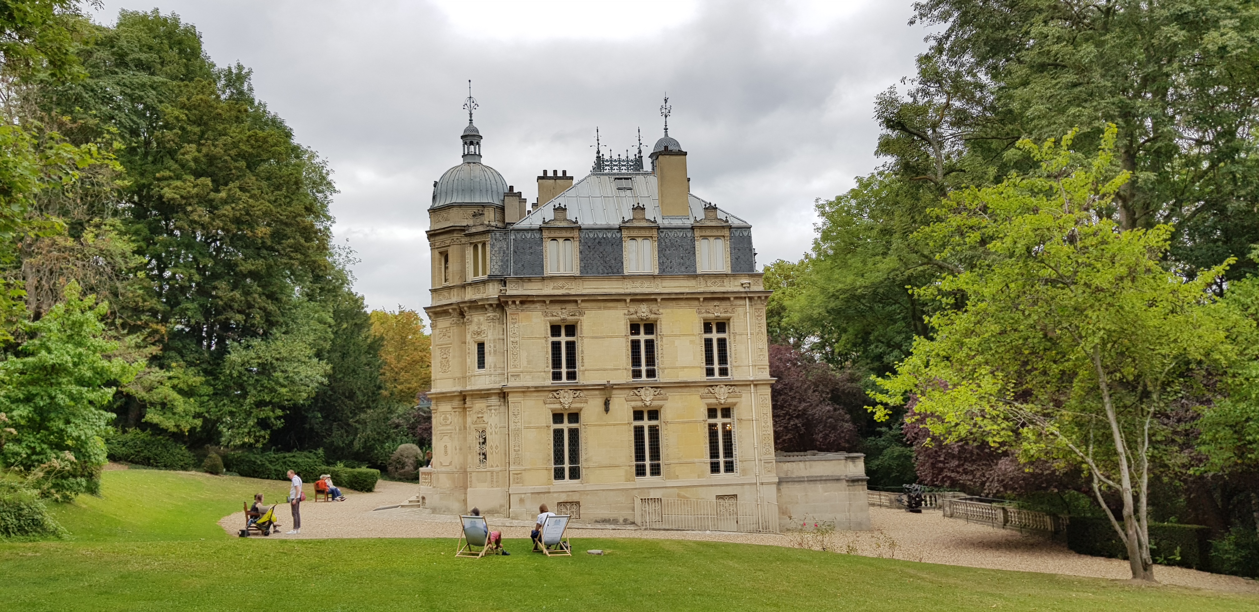 Photo n° 42 de l'avis de Hooman.e fait le 13/09/2019 à 00:06