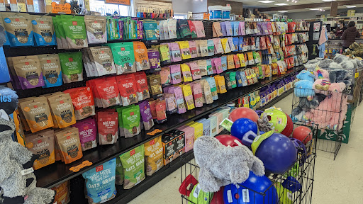 Pet Supply Store «Four Your Paws Only», reviews and photos, 1821 White Mountain Hwy, North Conway, NH 03860, USA