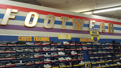 Sporting Goods Store «Big 5 Sporting Goods», reviews and photos, 3132 Stevens Creek Blvd, San Jose, CA 95117, USA