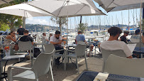 Atmosphère du Restaurant La Baleine Joyeuse à Villefranche-sur-Mer - n°6