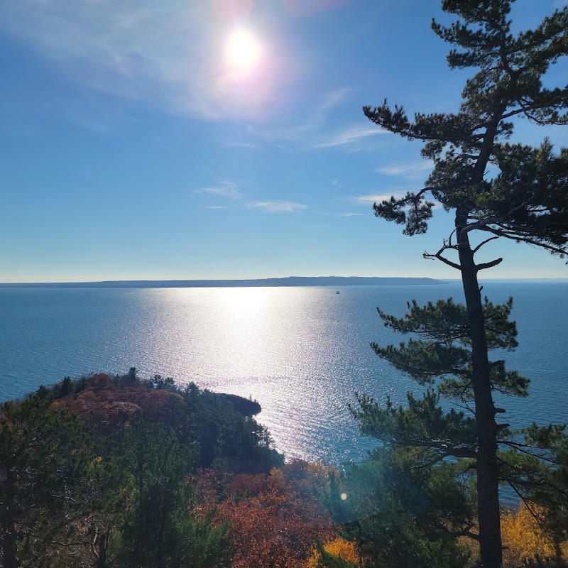 Gros Cap Bluffs