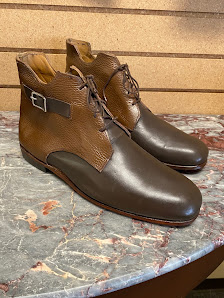 mr boots and shoes 5900 N Illinois St #12, Fairview Heights, IL 62208, Estados Unidos