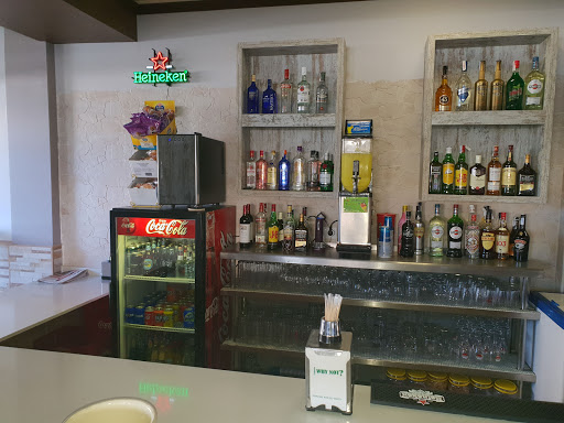 Información y opiniones sobre cafeteria why not? de Albox