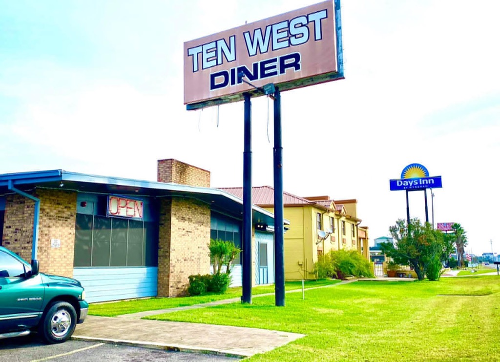 Ten West Diner 77630