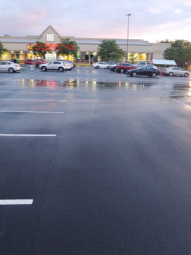 Grocery Store «Shoppers», reviews and photos, 806 Largo Center Dr, Largo, MD 20774, USA