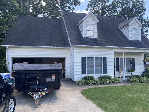 Roofing Contractor «Gilstrap Roofing», reviews and photos, 1512 Easley Bridge Rd, Greenville, SC 29611, USA