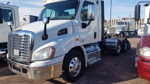 Diamond Polish and Detail LLC en North Mankato