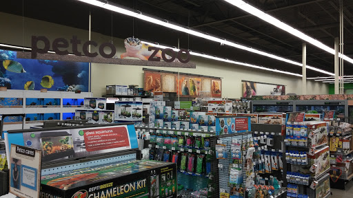 Pet Supply Store «Petco Animal Supplies», reviews and photos, 1419 Towne Square Blvd NW, Roanoke, VA 24019, USA