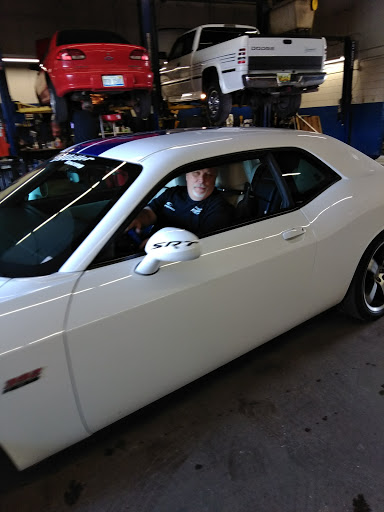 Tire Shop «Marysville Car Care Center», reviews and photos, 2929 Gratiot Blvd, Marysville, MI 48040, USA