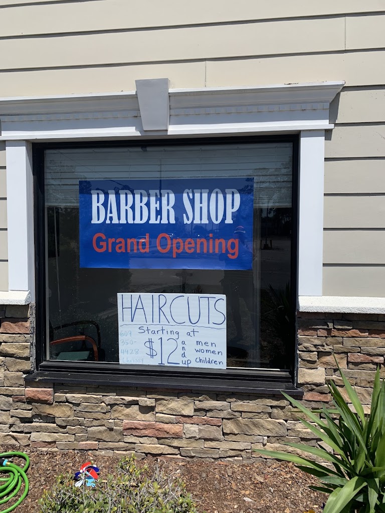 AQUA MARINE Barber Shop and Salon 34785