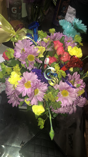 Florist «Crimson Ridge Florist Rockford», reviews and photos, 735 N Perryville Rd, Rockford, IL 61107, USA