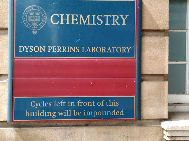 Reviews of Dyson Perrins Laboratory University Of Oxford in Oxford - Laboratory