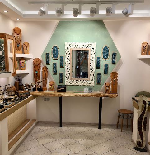 Isla - Κοσμηματοπωλείο