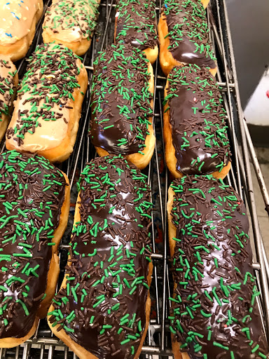 Donut Shop «Yum Yum Donuts», reviews and photos, 5454 Orangethorpe Ave, La Palma, CA 90623, USA