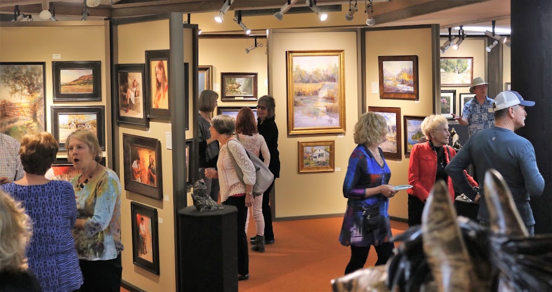 Favell Museum